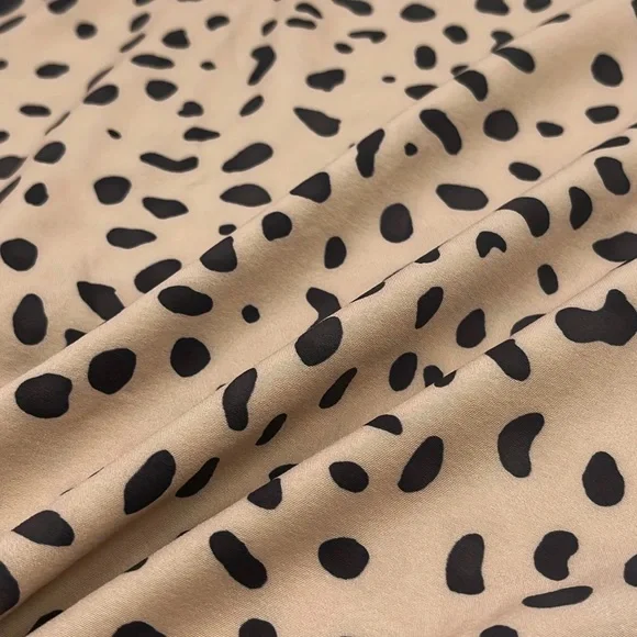 Women’s Blouse Leopard Print - Picture 4 of 9